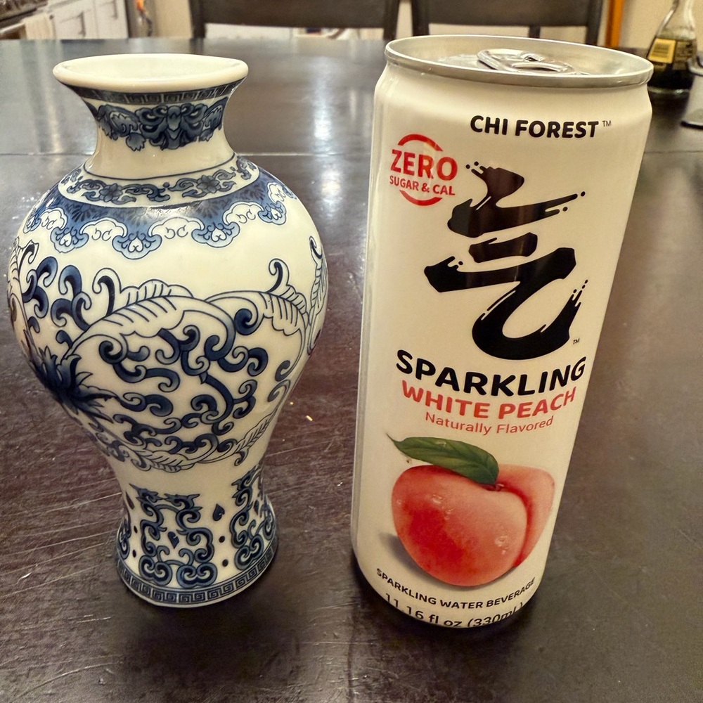 Blue and White Decorative Chinese Vase